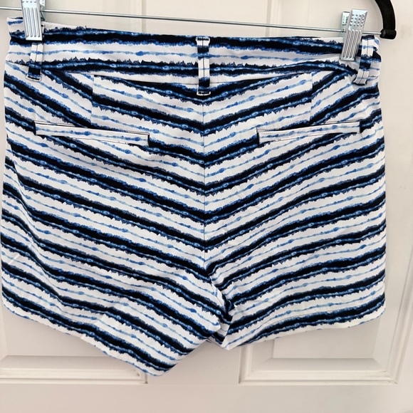 Spanx Sunshine 4” Striped Shorts S | Blue White - Picture 2 of 7